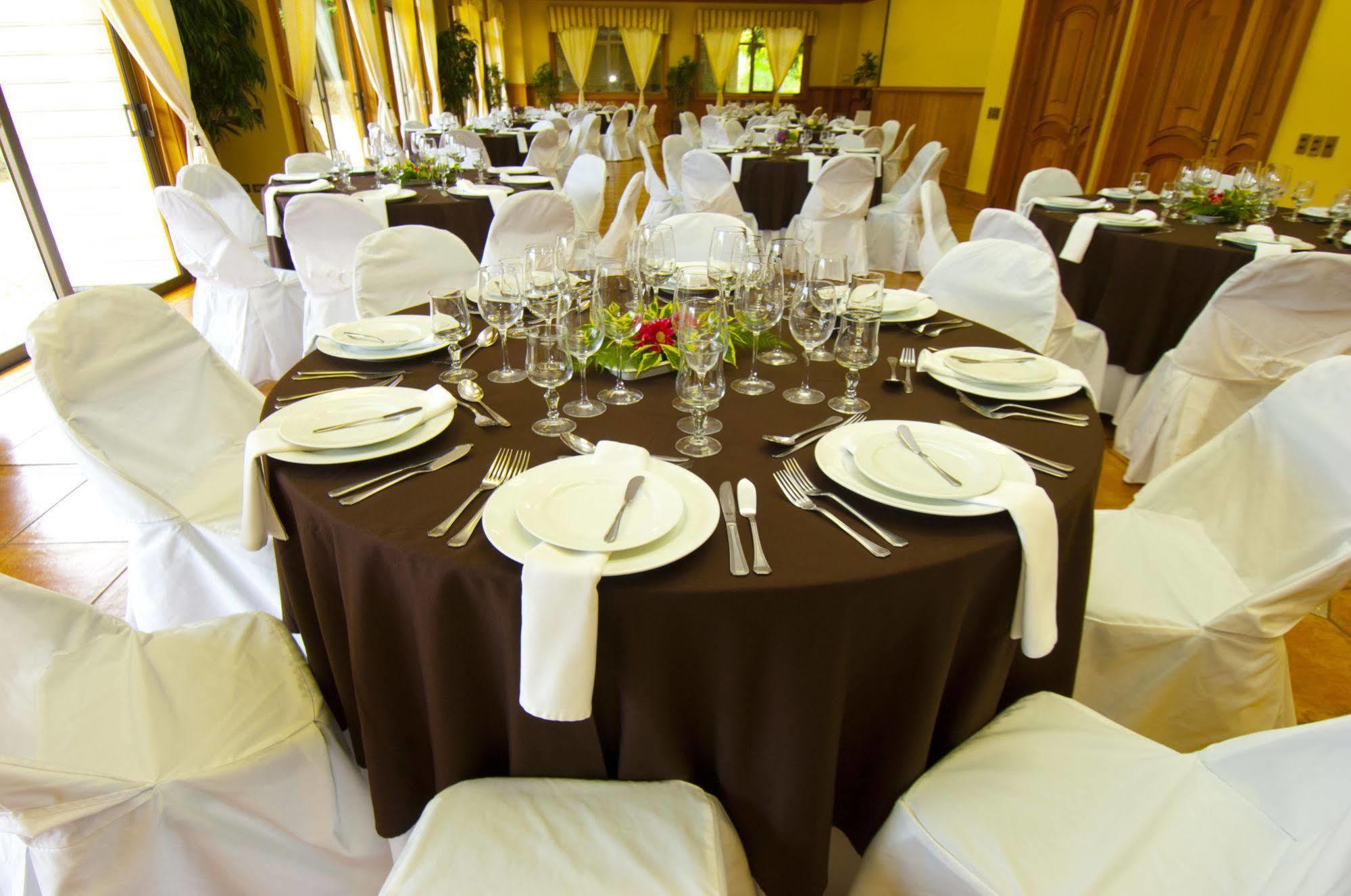 Loberias Del Sur Hotell Puerto Chacabuco Eksteriør bilde